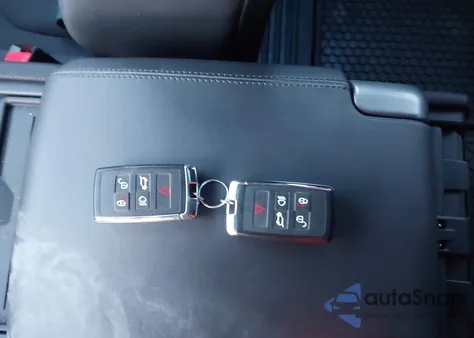 2022 Land Rover Defender 90 Carpathian Edition/90 V8 z USA, uszkodzony, nr VIN SALEW6RE0N2095525